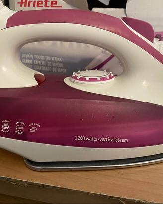 Ferro da stiro a vapore Ariete