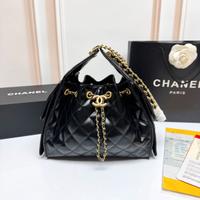 Borsa a mano piccola in pelle Chanel Hobo