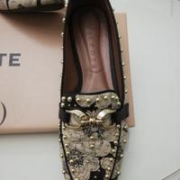 Mocassini particolari