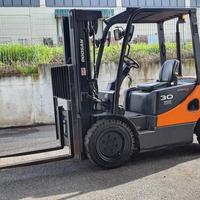 CARRELLO ELEVATORE DOOSAN D30S-5 USATO REVISIONA