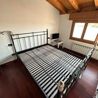 Struttura letto matrimoniale ikea metallo