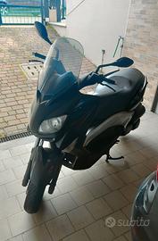 X-max 250