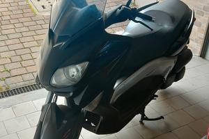 X-max 250