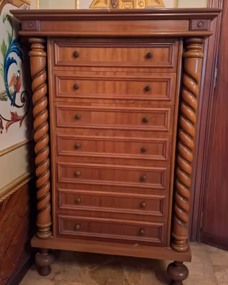Cassettone vintage anni ’70 in legno
