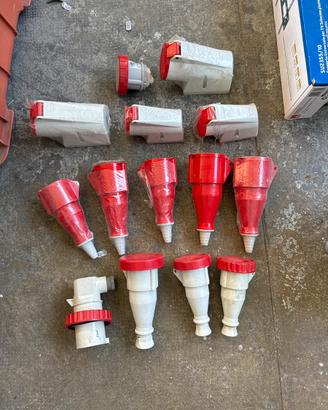 Prese CEE 32A 400V rossa volante IP44
