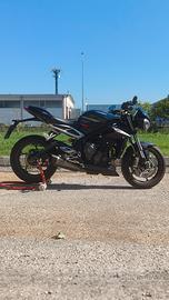 Triumph street triple 765 rs