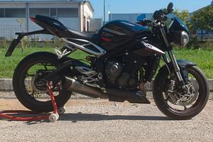 Triumph street triple 765 rs