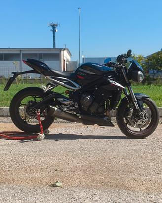 Triumph street triple 765 rs