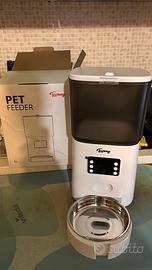 Distributore automatico cibo cani gatti