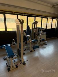 ATTREZZATURA PALESTARA/CENTRO FITNESS COMPLETA