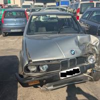 BMW Serie 3 E30 1982-1992 318i Benzina 4 Porte