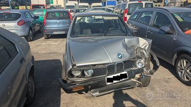 BMW Serie 3 E30 1982-1992 318i Benzina 4 Porte