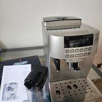 Machina caffè Delonghi Magnifica S Cappucino