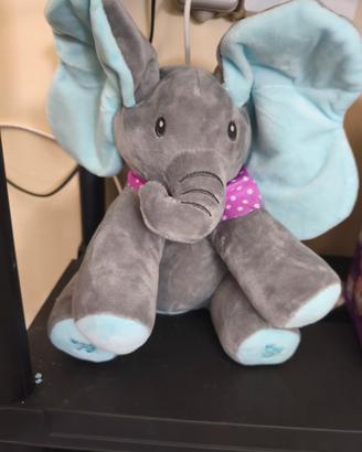elefante canterino