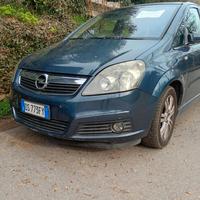 Opel zafira cosmo metano