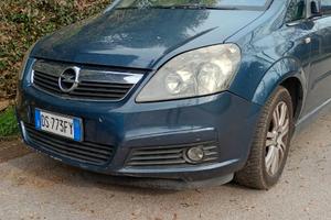Opel zafira cosmo metano