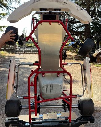 GO KART