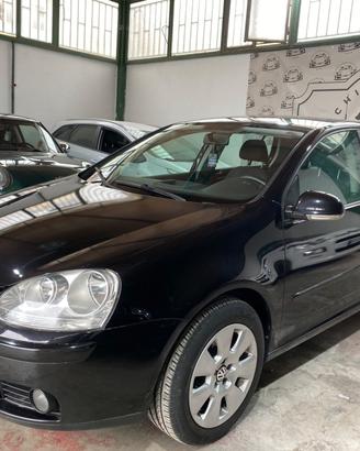 Volkswagen Golf 1.6 5p. Comfortline