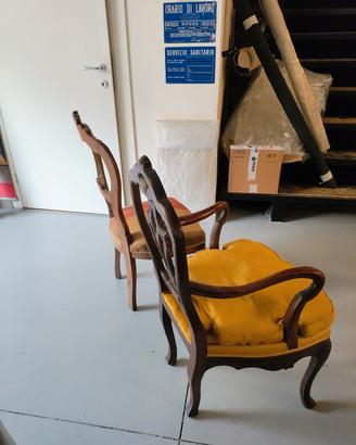 poltroncina e sedia antica