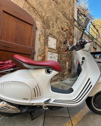 Vespa 946 125 - Bianca/Rossa - 2013 - Unico propr