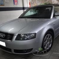 Audi A4 Cabriolet 2.4 V6 30V cat