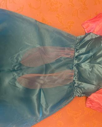 Vestito di carnevale da fiore