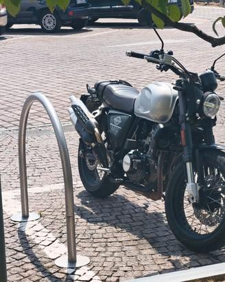 Swm outlaw 125