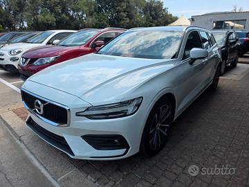 Volvo V60 B4 (d) Geartronic Momentum Business Pro