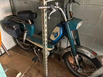 Ciclomotore Peugeot 104