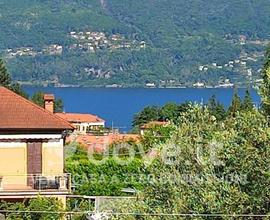 Villa 21010, Porto Valtravaglia