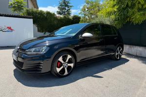 Volkswagen GOLF GTD