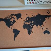 Mappa mondo in sughero