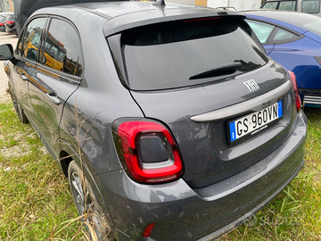 Fiat 500 x sport incidentata