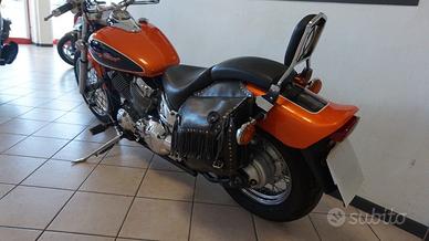 YAMAHA XVS 650 DRAGSTAR