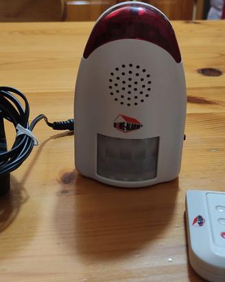 ALLARME VOLUMETRICO PER INTERNI CON SIRENA E LUCE