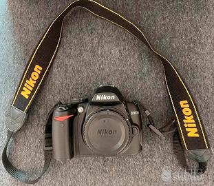 Nikon D3000