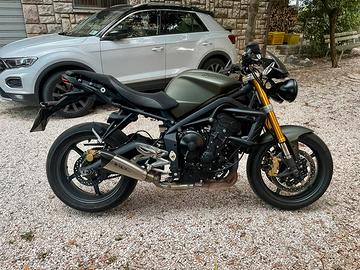 Triumph Street Triple R 675 - 2011