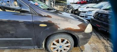 FIAT CROMA - PARAFANGO DESTRO