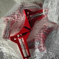 Set 4 pezzi morsetti a 90° MAI USATI