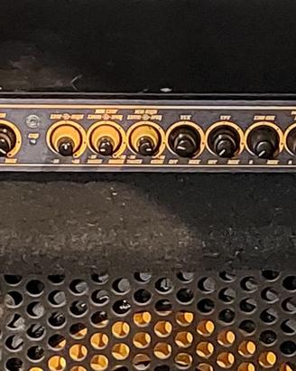 Markbass F500, testata per basso elettrico