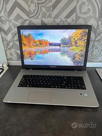 PC PORTATILE 17 POLLICI RAM 8GB BATTERIA NUOVA ssd