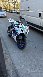 Gsx r 750