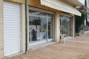 Locale a Civitanova Marche lungomare nord