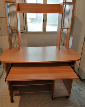 scrivania in legno con porta pc e porta cd