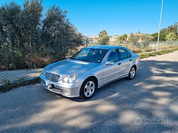 MERCEDES Classe C200 CDI (W/S203) - 2006