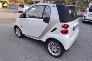 Smart ForTwo 1000 62 kW cabrio passion