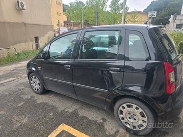 Fiat idea 1.3 multijet 