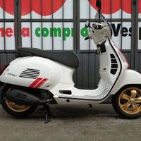 Vespa Gts 300 sixties