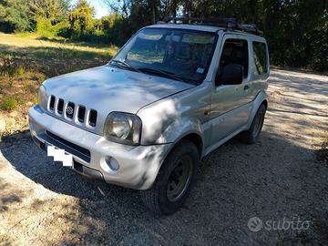 Suzuki Jimny 1.3 metano 4x4 con ridotte GOMMATO