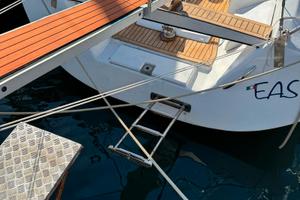 barca a vela da regata e crociera 